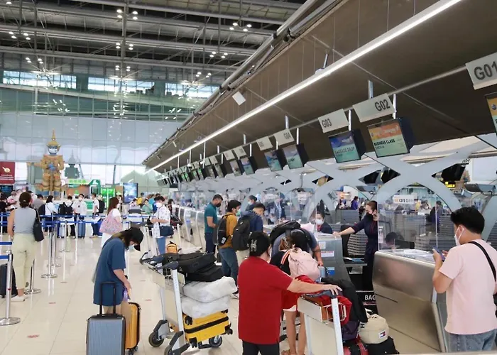 Xx Go Silom - Bts Saint Louis โกอินน์ สีลม - สถานีรถไฟฟ้าเซนต์หลุยส์ * 曼谷