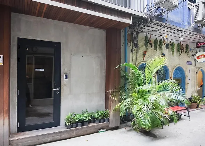 Xx Go Silom - Bts Saint Louis โกอินน์ สีลม - สถานีรถไฟฟ้าเซนต์หลุยส์